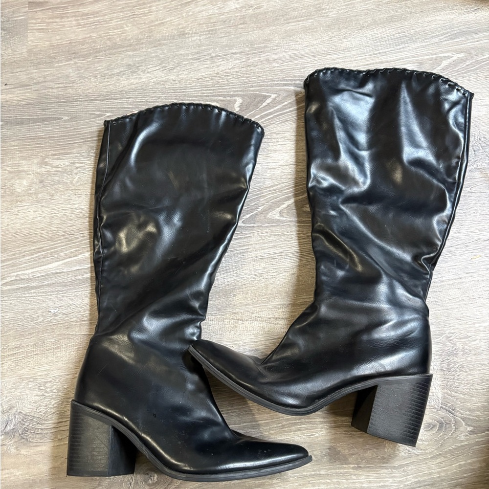 Black Mid-Calf Block Heel Women's Boots